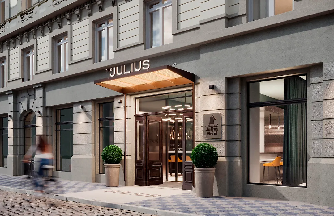 The Julius Prague-1
